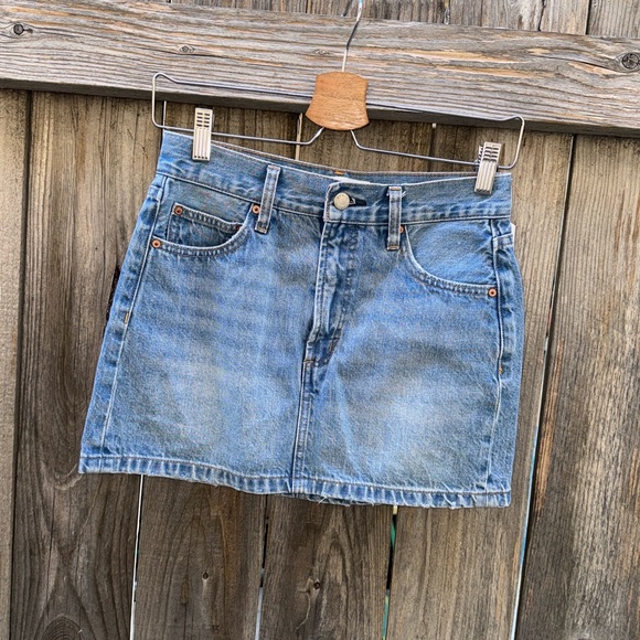 Denim Forum The '90s Ricci Denim Skirt Size 24 - Picture 9 of 16